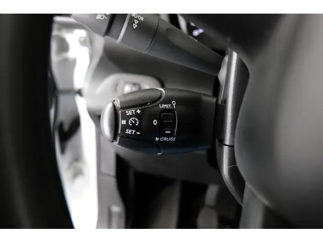 Citroën Berlingo 1.2 PureTech Club 2020 Benzine 16