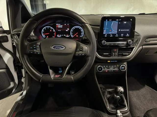 Ford Fiesta 1.5 EcoBoost ST-3 2018 Benzine 4