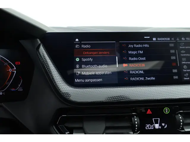 BMW 1 Serie 118i M-Sport Pro - Orig. NL 2024 Benzine 21