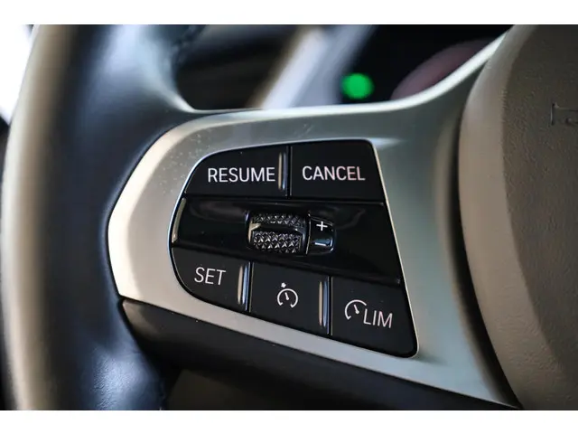 BMW 1 Serie 118i 2024 Benzine 23