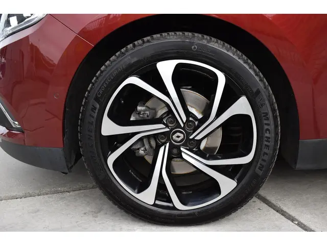Renault Grand Scénic TCe 140 EDC Bose 2019 Benzine 4