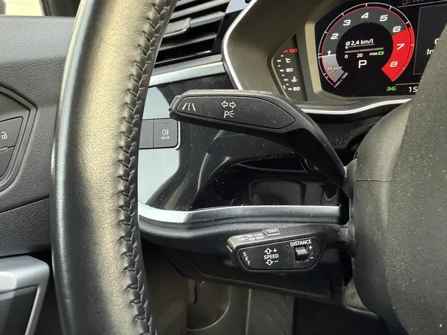 Audi Q3 35 TFSI Advanced 2018 Benzine 23