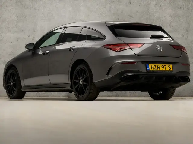 Mercedes-Benz CLA 250 e AMG Sport 2021 Hybride Benzine 3