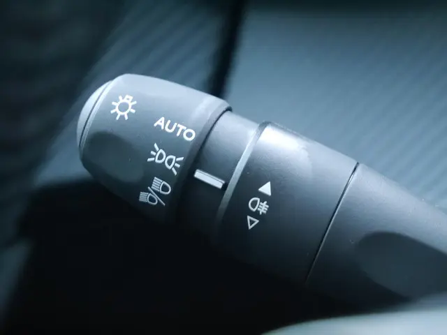 Peugeot 2008 1.2 Hybrid 145 Allure 2025 Hybride Benzine 19