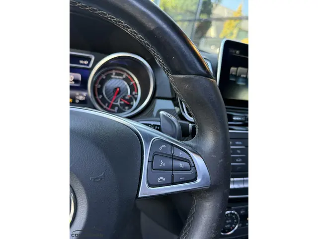 Mercedes-Benz GLE AMG 63 S 4MATIC 2016 Benzine 23