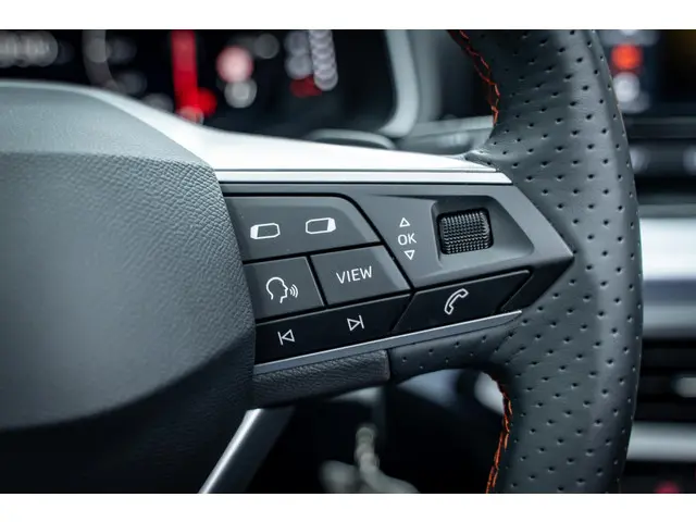 SEAT Ibiza 1.0 EcoTSI FR Business Connect 2025 Benzine 29