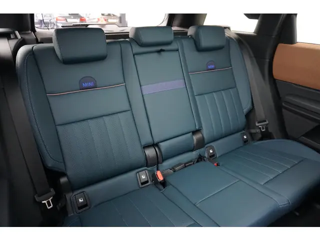 MINI Countryman C Aut. 2024 Benzine 10