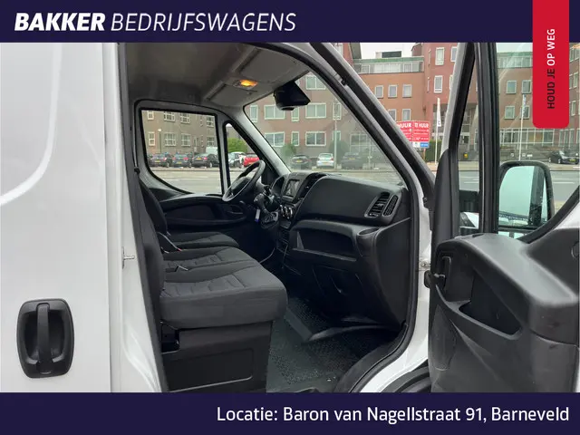 Iveco Daily 35S16V 2.3 35 L2 H2 2020 Diesel 13