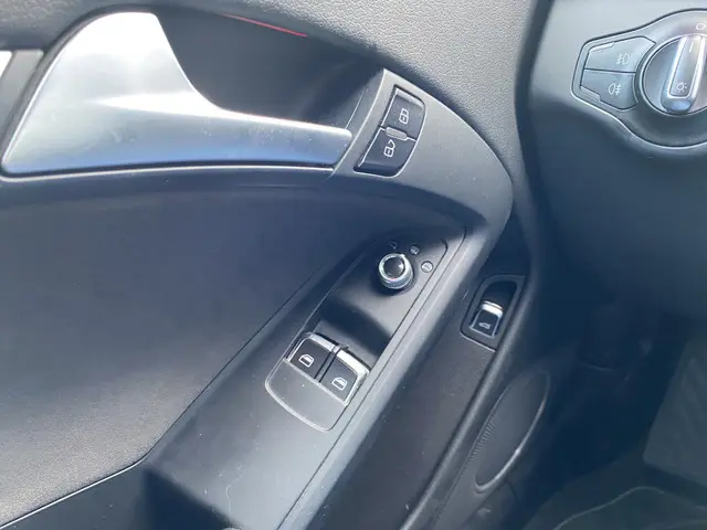 Audi A5 Coupé 1.8 TFSI Pro Line S 2012 Benzine 22