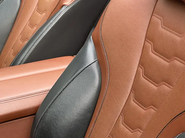 BMW 8 Serie 840i xDrive High Executive 2021 Benzine 27