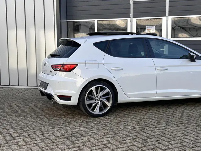 SEAT Leon 1.4 EcoTSI FR 2015 Benzine 8