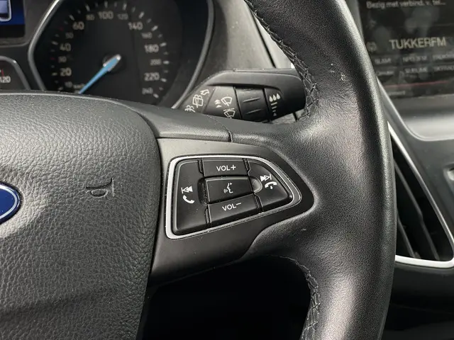 Ford Focus Wagon 1.5 Titanium Edition 2015 Benzine 16