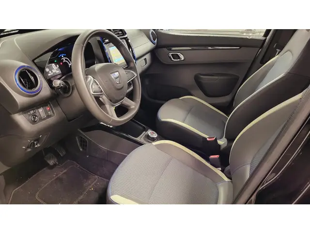 Dacia Spring Essential 27 kWh 2023 Elektrisch 5