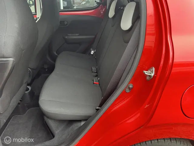 Citroën C1 1.0 VTi Feel Navigatie Carplay , 2020 Benzine 18