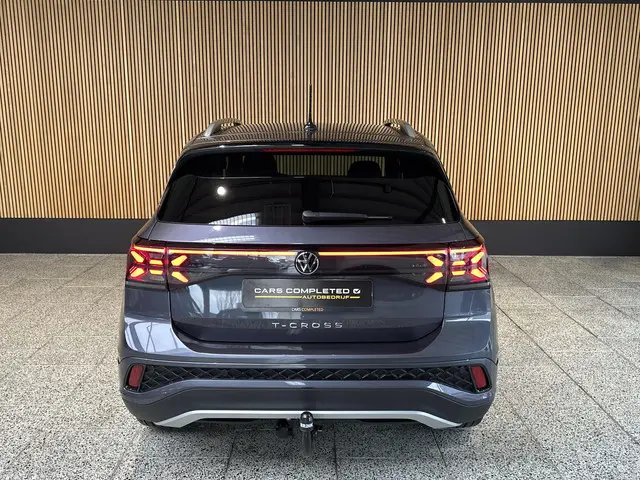 Volkswagen T-Cross 1.0 TSI R-Line Edition 2024 Benzine 8