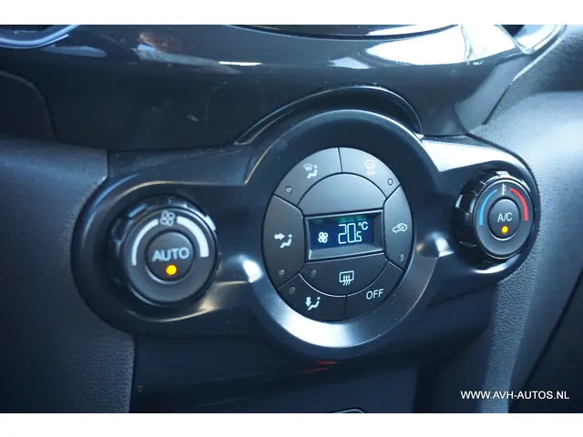 Ford EcoSport 1.0 EcoBoost Titanium 2017 Benzine 16