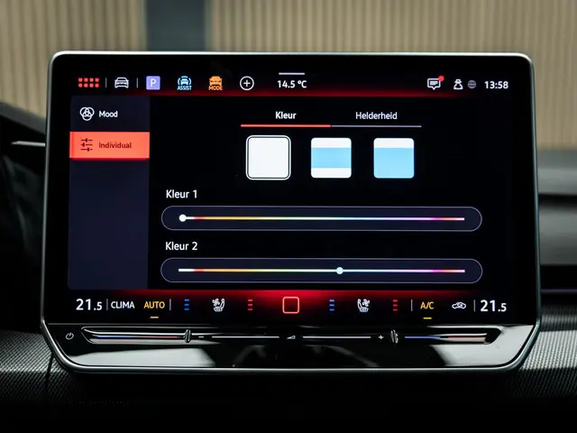 Volkswagen Golf 2.0 TSI GTI Clubsport 2024 Benzine 53