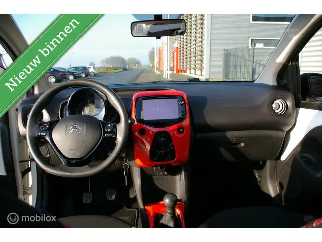 Citroën C1 1.0 e-VTi Airscape Feel Verkocht 2015 Benzine 11