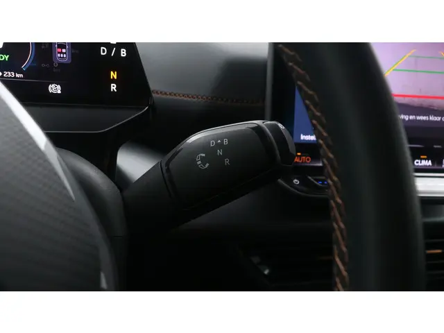 CUPRA Born Business 59 kWh / 2024 Elektrisch 18