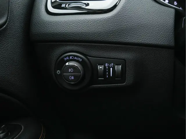 Jeep Compass 1.3T Limited 2020 Benzine 19