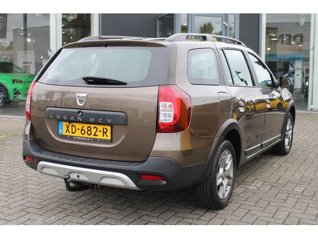 Dacia Logan MCV TCe 90 Stepway 2018 Benzine 4