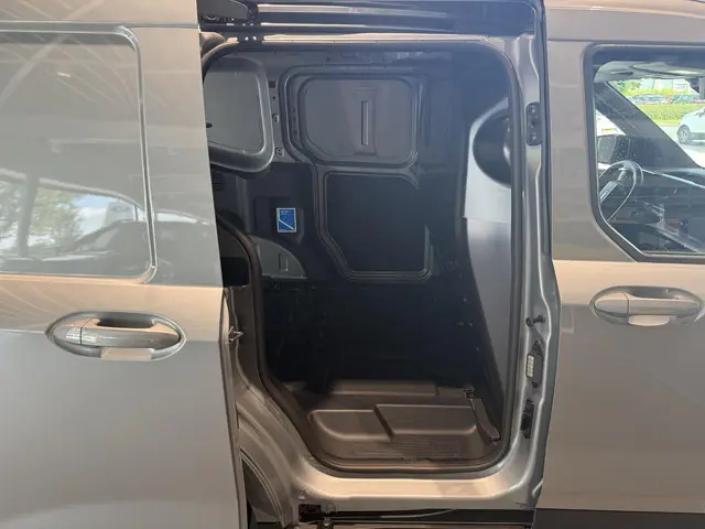 Ford E-Transit Courier Limited 44 kWh 2026 Elektrisch 13