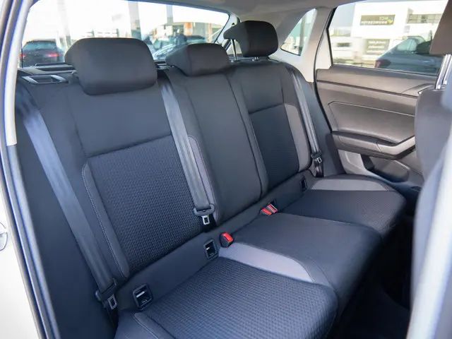 Volkswagen Polo 1.0 TSI Life Edition 2025 Benzine 35