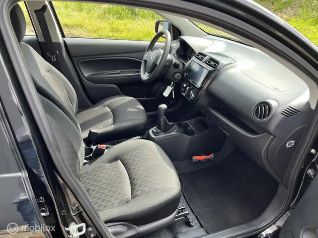 Mitsubishi Space Star 1.2 Cool+ 2022 Benzine 18