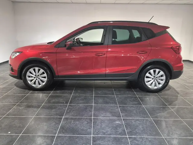 SEAT Arona 1.0 TSI Style Business Intense 2021 Benzine 16