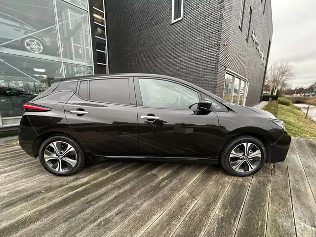 Nissan Leaf E+ N-Connecta 62 kWh 2021 Elektrisch 5
