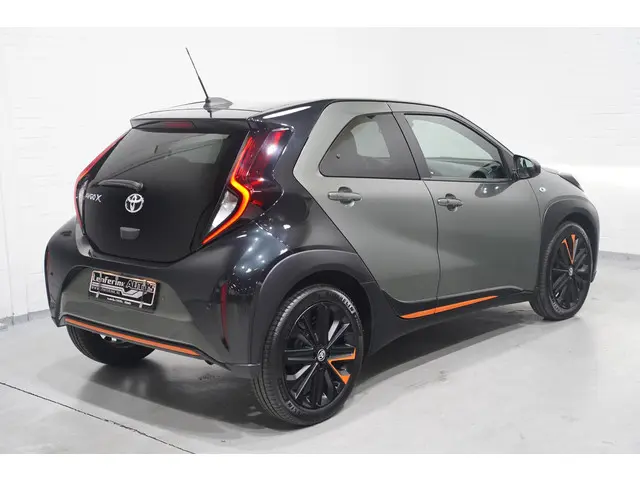 Toyota Aygo X 1.0 VVT-i S-CVT Limited 2022 Benzine 4