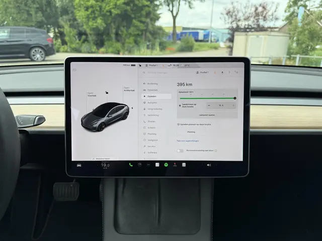 Tesla Model 3 Range Plus 2021 Elektrisch 22