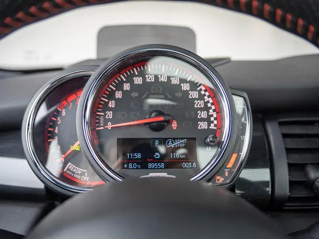 MINI 3-Deurs John Cooper Works Aut. 2020 Benzine 45
