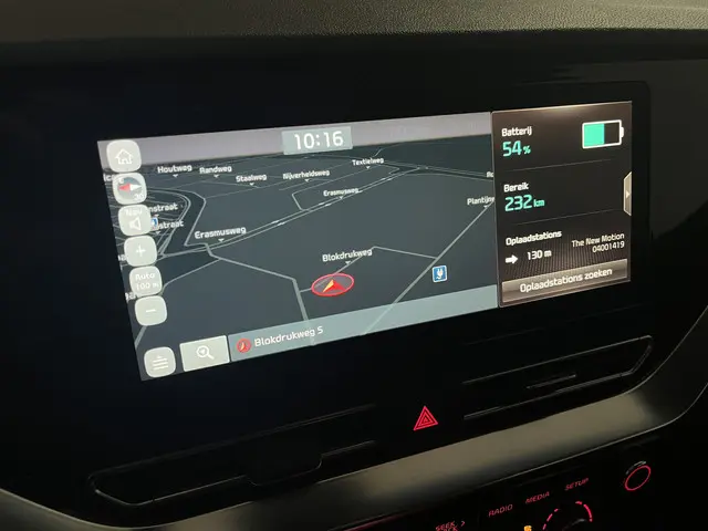 Kia e-Niro DynamicLine 64 kWh 2020 Elektrisch 17