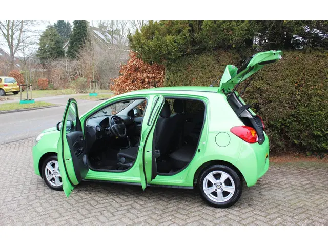 Mitsubishi Space Star 1.2 Instyle 2015 Benzine 7