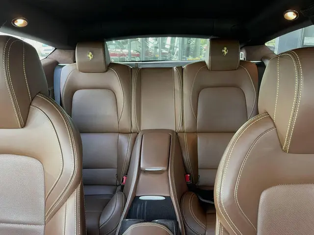 Ferrari FF 6.3 V12 2015 Benzine 42