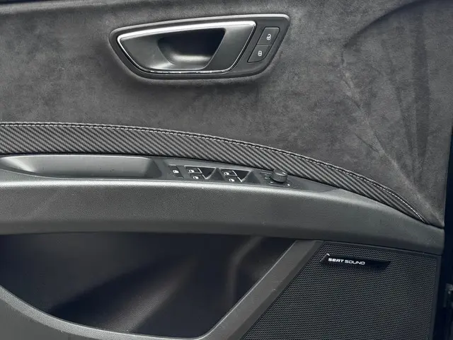 SEAT Leon ST 2.0 TSI CUPRA 300 4DRIVE 2017 Benzine 13