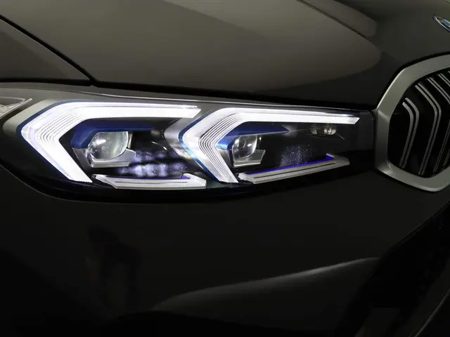 BMW 3 Serie Sedan 320e 2024 Hybride Benzine 20