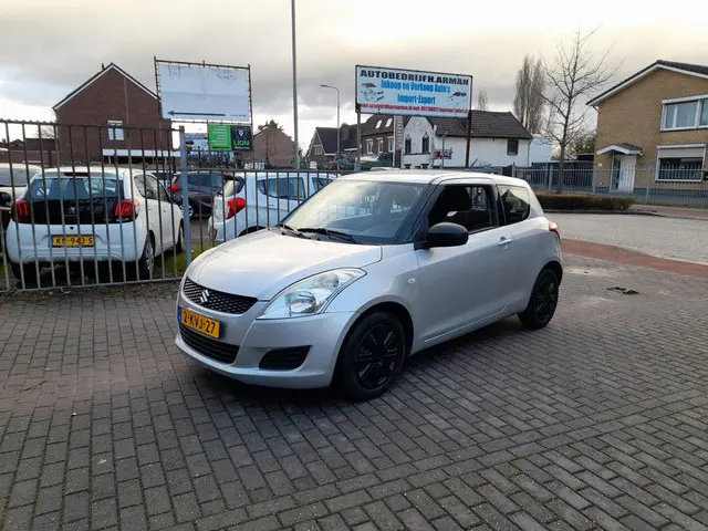 Suzuki Swift 1.2 Base 2013 Benzine 12