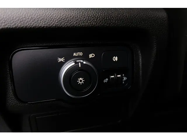 Mercedes-Benz Citan 110 L1 Base 2022 Benzine 18