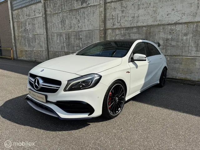Mercedes-Benz A-Klasse AMG 45 4MATIC 2016 Benzine 15