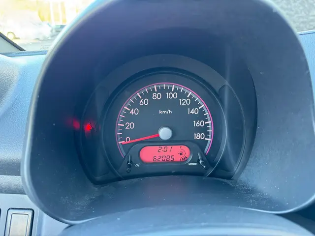 Suzuki Alto 1.0 Comfort VVT 2013 Benzine 6