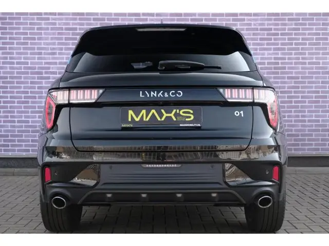Lynk & Co 01 1.5 Plug-in Hybride 2022 Hybride Benzine 4