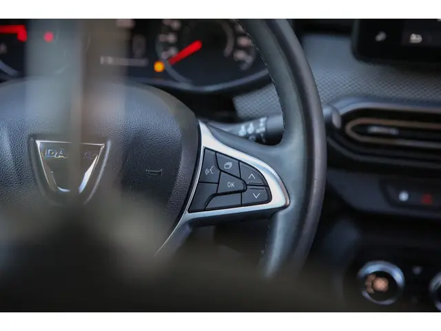 Dacia Jogger 1.0 TCe Extreme 7p. VERKOCHT 2022 Benzine 9