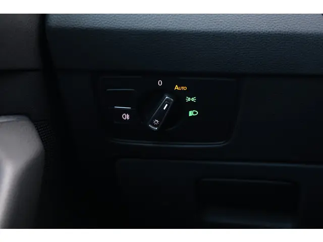 Volkswagen Arteon 2.0 TSI 190PK R-Line 2020 Benzine 30