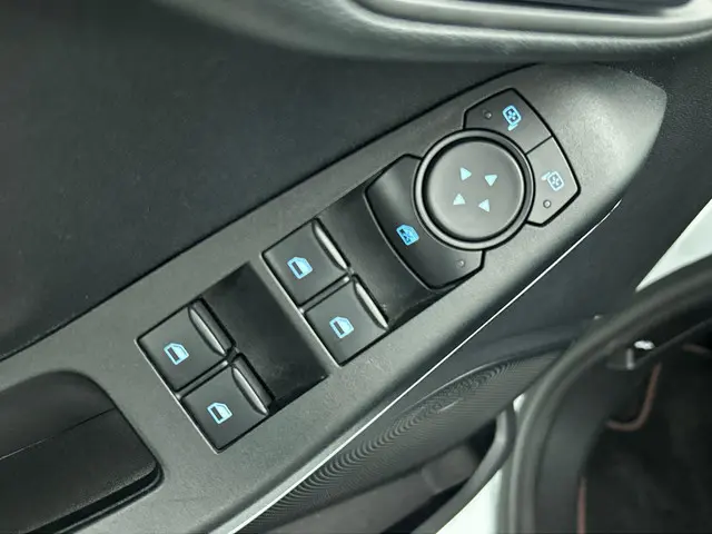 Ford Fiesta 1.0 EcoBoost Hybrid ST-Line 2022 Benzine 10