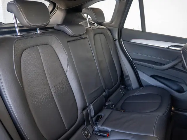 BMW X1 xDrive20i 2019 Benzine 10