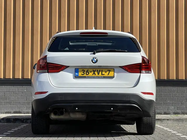 BMW X1 sDrive20i Upgrade Edition 2012 Benzine 6