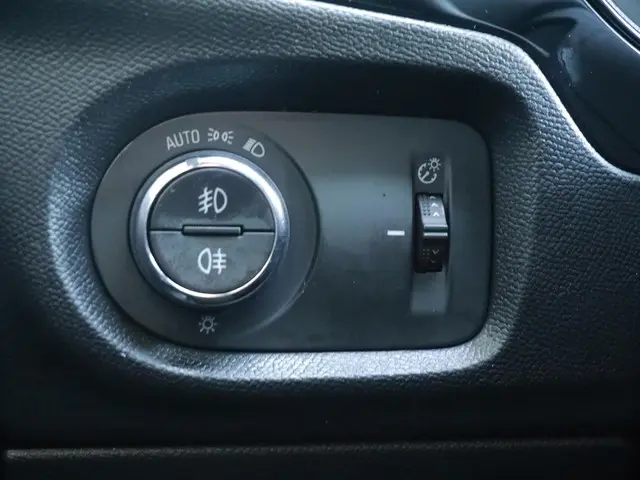 Opel Corsa 1.2 Turbo Hybrid GS 2026 Hybride Benzine 18