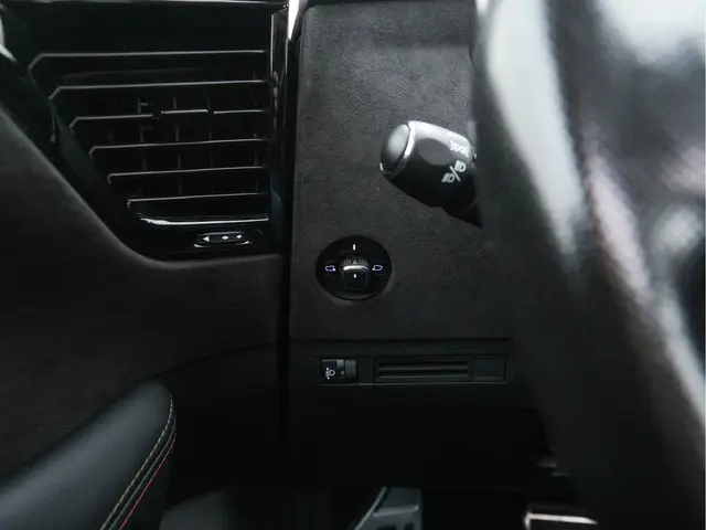 DS DS 4 1.6 PureTech Performance Line 2022 Benzine 19